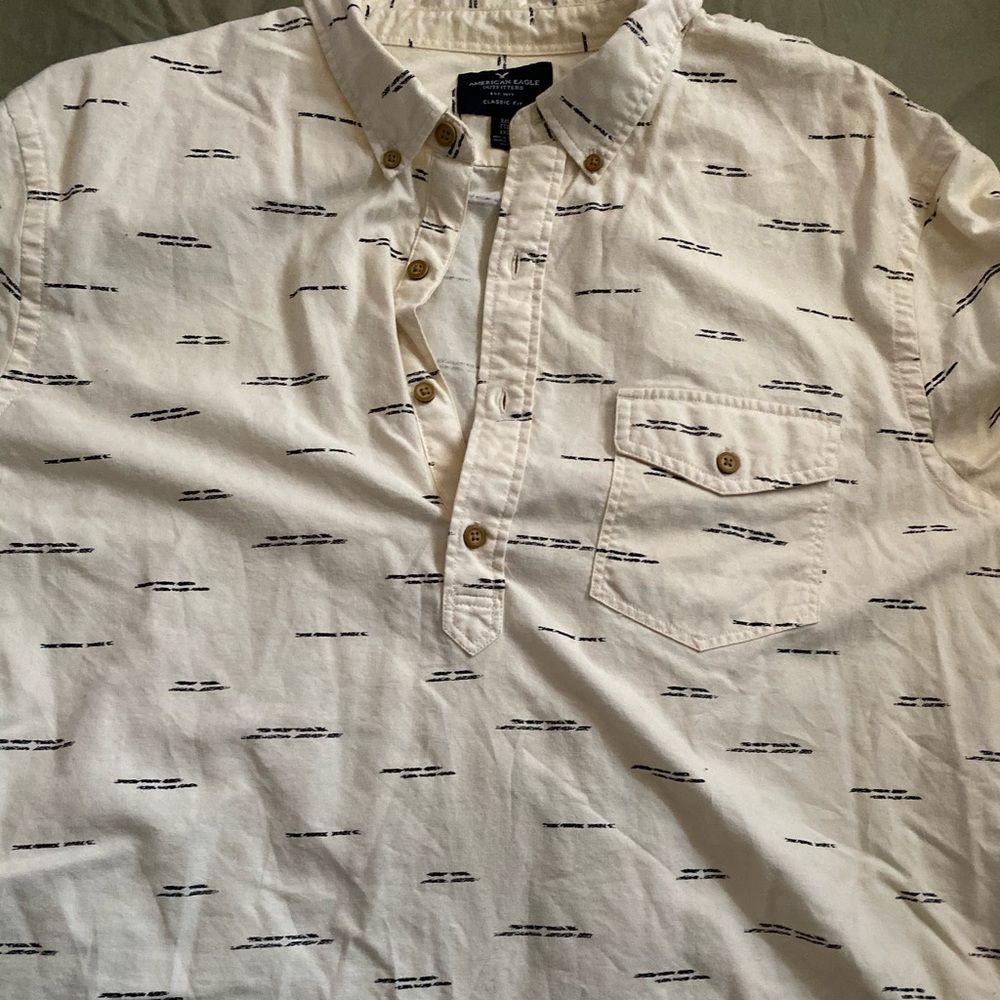 American Eagle Button Shirt